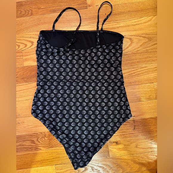 Old Navy Swimsuit - Picture 2 of 2